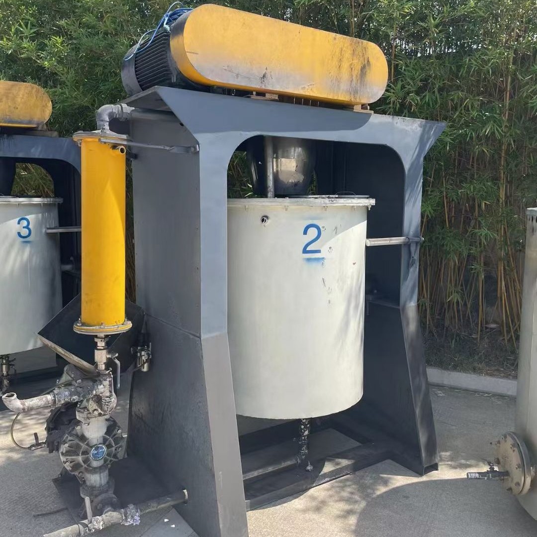 Used Vertical Ball Mill Vertical Ultrafine Mixing Ball Mill Ball Mill Lifting Mixing Ball Mill