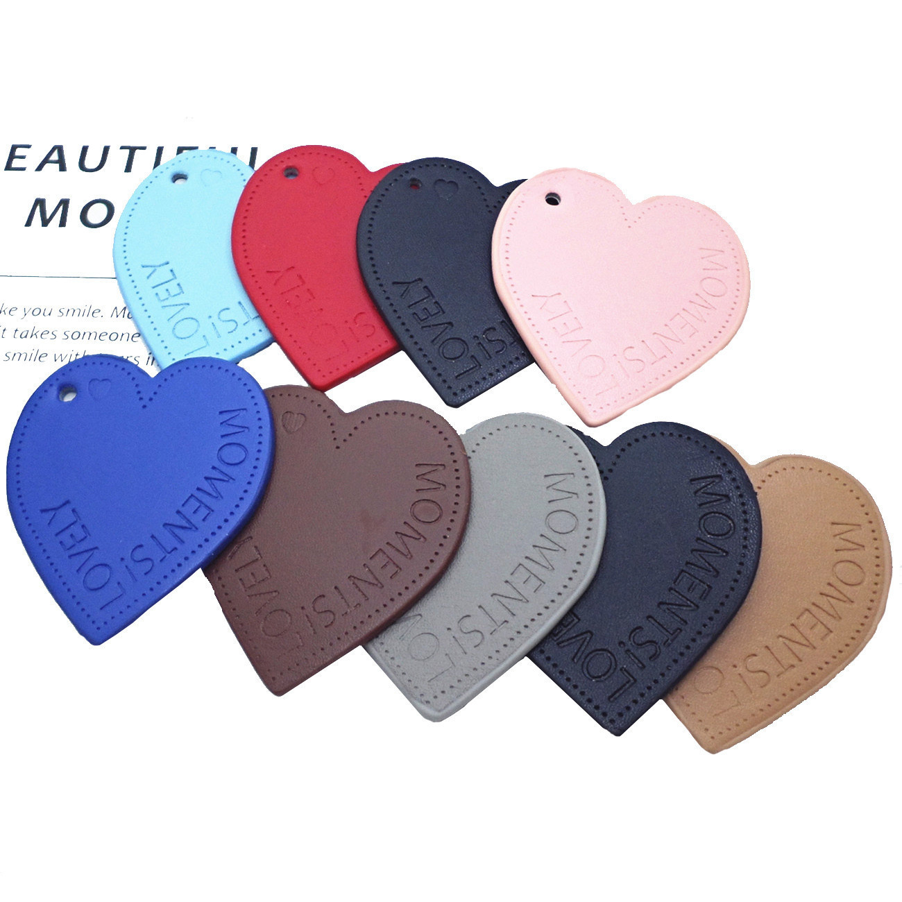 Специальная цена на самоклеящуюся кожу в большом количестве, сердечко, брелок, подвеска для DIY ювелирных изделий