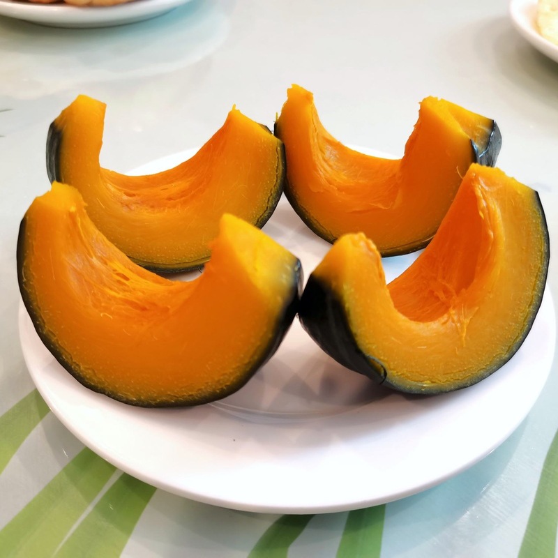 Fresh Beibei Pumpkin Chestnut-Flavored Small Pumpkin 2.5kg Baby Food Complementary Food Sweet and Soft Glutinous Beibei Pumpkin Dropshipping