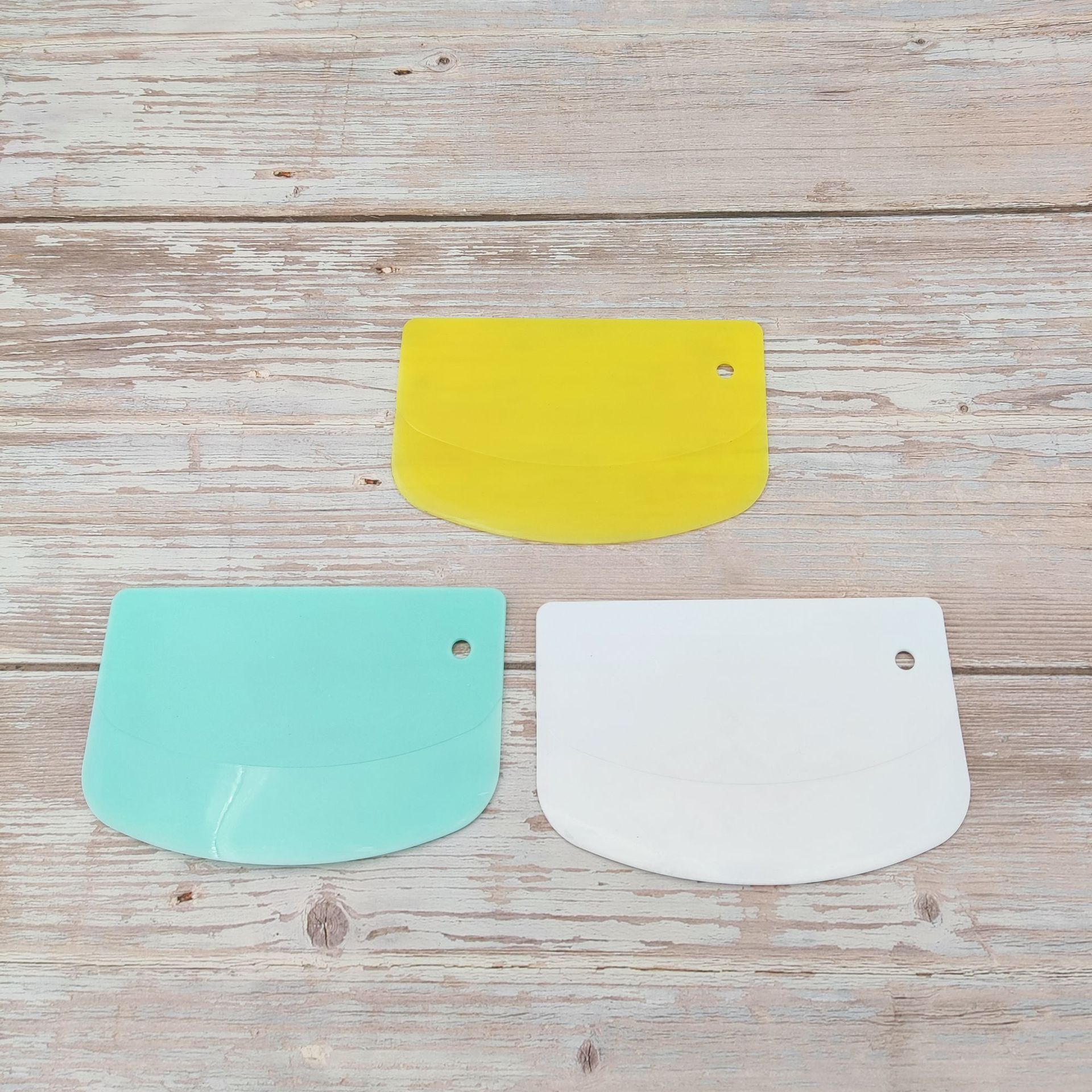 Полукруглый пластиковый скребок для выпечки, нож для нарезки теста, шпатель для крема, резак для теста, пищевая категория