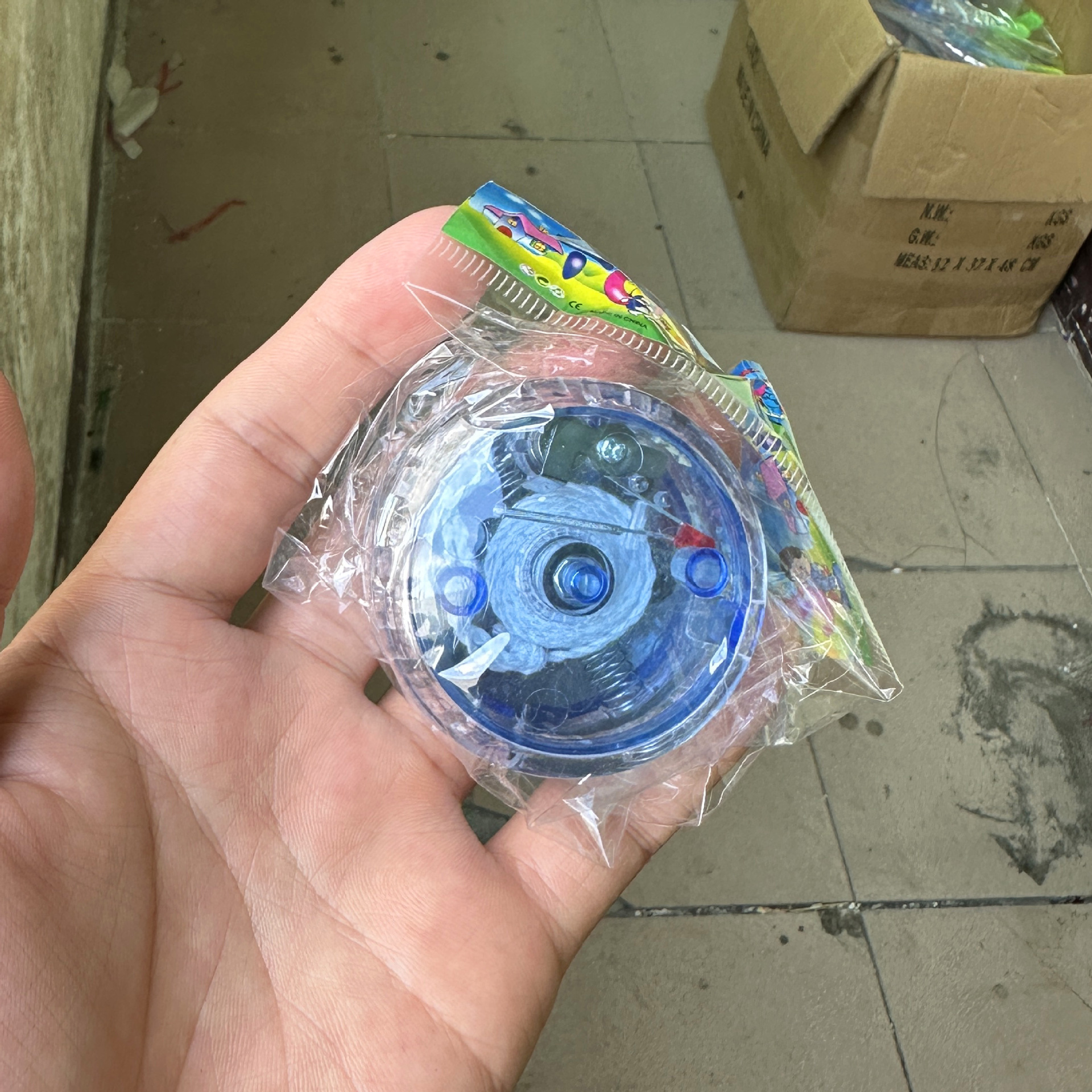 Factory direct luminous yo-yo pull line yo-yo yo ball pull line yo-yo educational toys wholesale