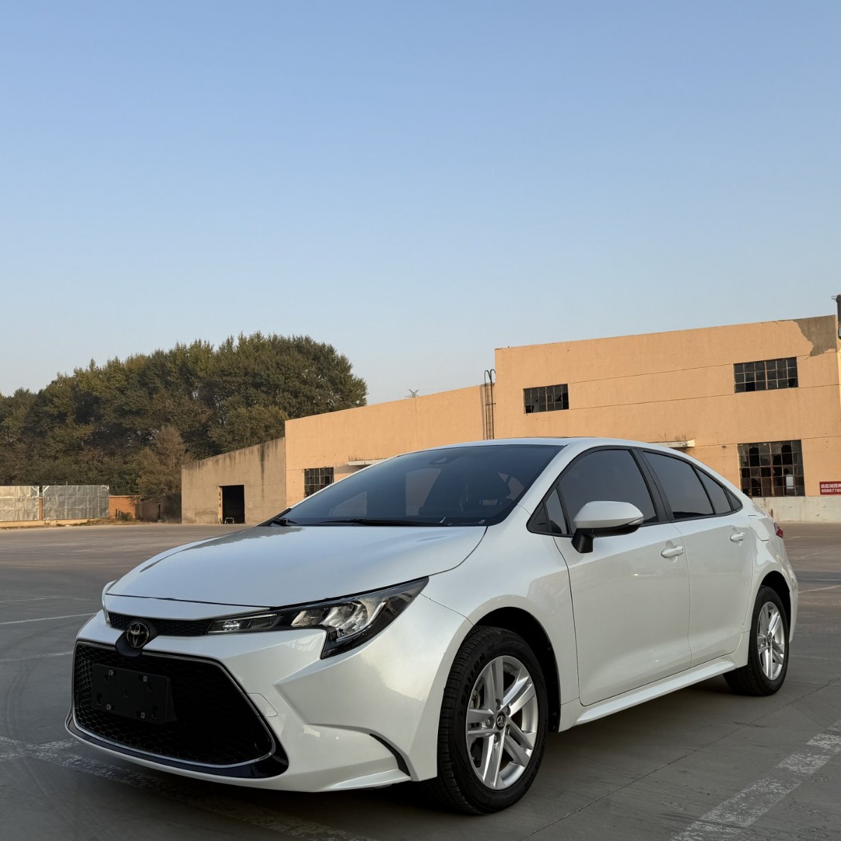 Toyota Levin 2022 185t Cvt люксовая версия