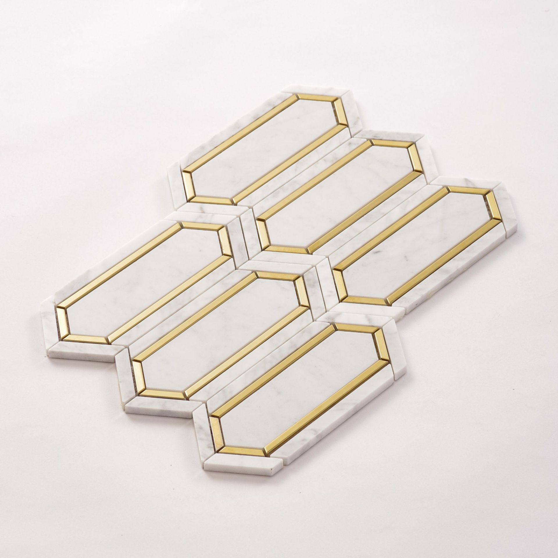 Marble Mosaic Tiles for Villa Bathrooms, Kitchens, Clubs, Bar Counters, Floor Tiles, Wall Tiles, Light Luxury with Metal Edges