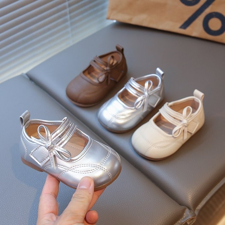 Туфли-принцессы для девочек 1-2 лет, мягкая подошва, нескользящие, новые детские маленькие кожаные туфли осень