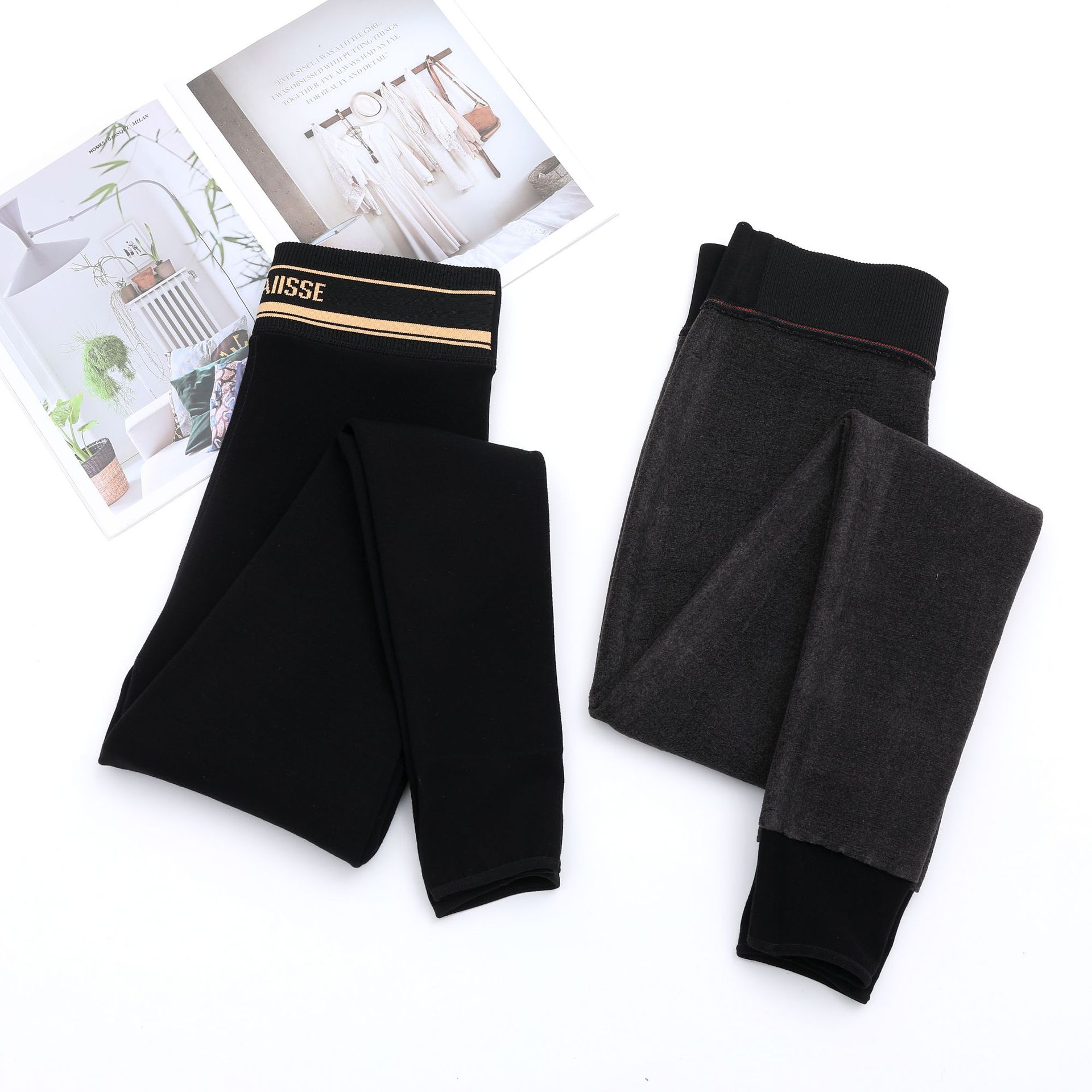 Women's Winter fleece-lined Thickened Small Black Pants Combed Cotton One-Line Crotch Bottoming Warm Outer Wearing Cropped Pants