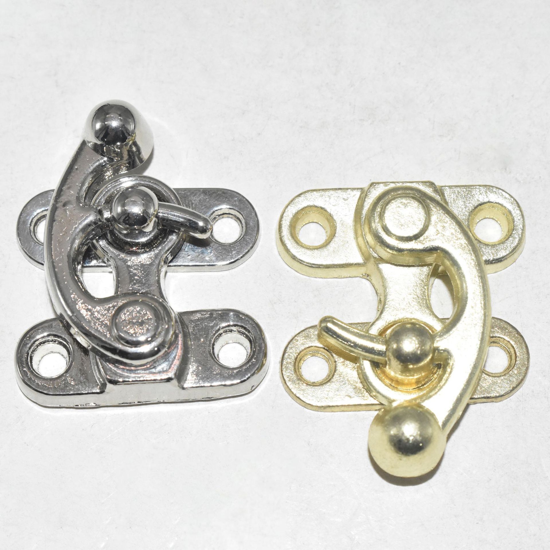 Cross-Border Direct Sales New Chinese Style Horn Lock Wooden Box Antique Lock Packaging Box Luggage Accessories Gift Box Metal Buckle