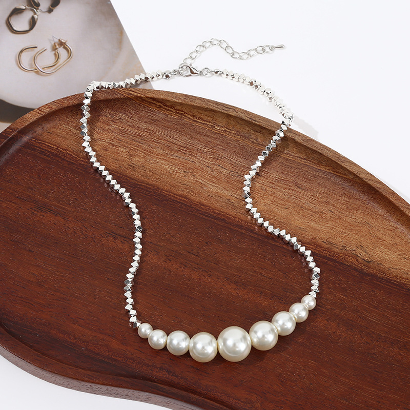 Cross-Border European and American Single Style Multi-Pearl Clavicle Chain European and American Light Luxury Dress High-End Multi-Diamond Pearl Short Necklace