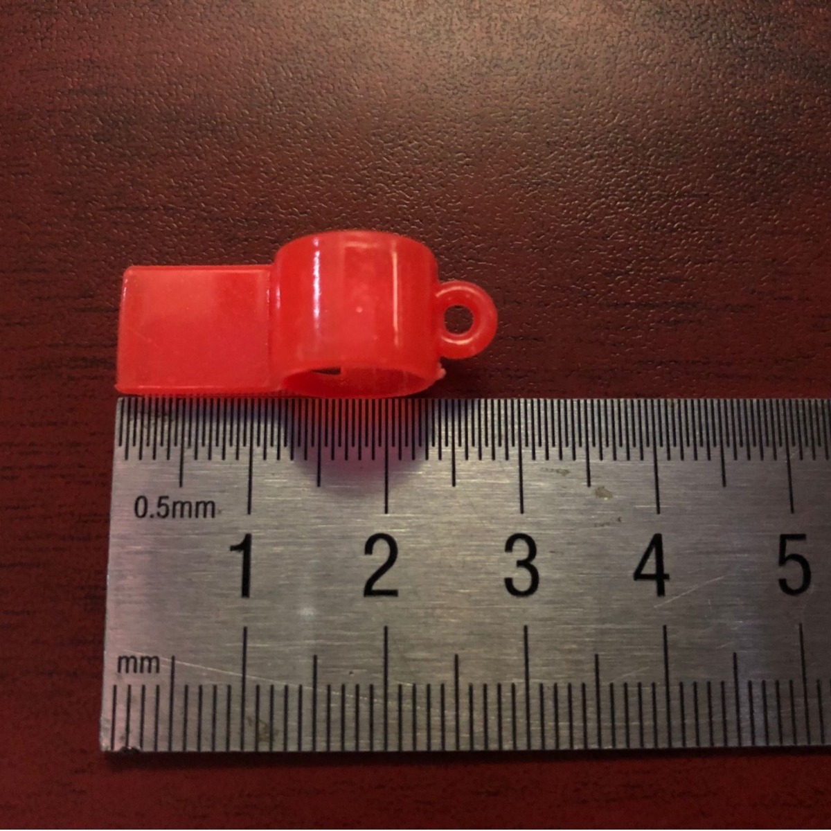 Professional Production of Plastic Gifts, Small Toys, Mini Color Whistles, Small Gifts, Gashapon Balls, Gifts