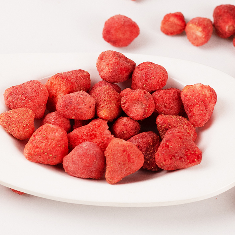 Freeze-Dried Strawberry Crisps, Fruit and Vegetable Crisps, Dehydrated Dried Strawberries, Fd Strawberry Snacks, Whole Dried Strawberries, Freeze-Dried Fruits Wholesale
