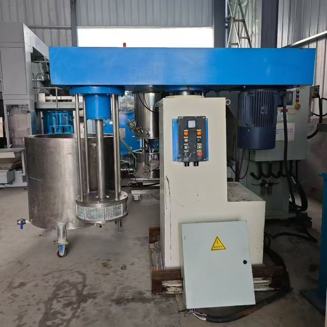 22 кВт песчаная мельница с корзиной, в комплекте 650 л рубашечный цилиндр, шлифовальный стержень из вольфрамовой стали