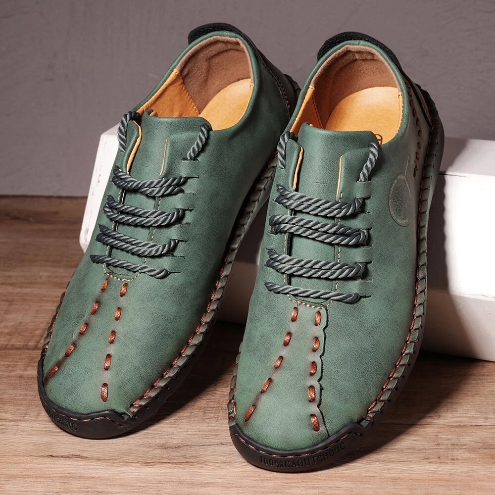 Long-term in stock spring new men's casual leather shoes foreign trade plus size handmade bean shoes fashion lace-up business men