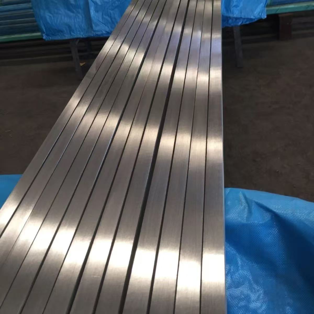 304 Stainless Steel Flat Steel Manufacturer 316L Stainless Steel Flat Bar Square Bar Plate Strip Rod Zero-Cut Cold-Drawn Flat Steel