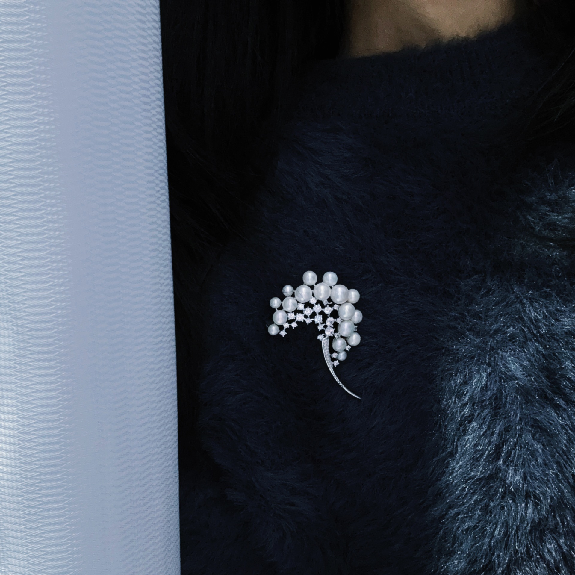 Elegant temperament ins style dandelion multi-bead tian Ran freshwater pearl brooch girl's raw clothes corsage