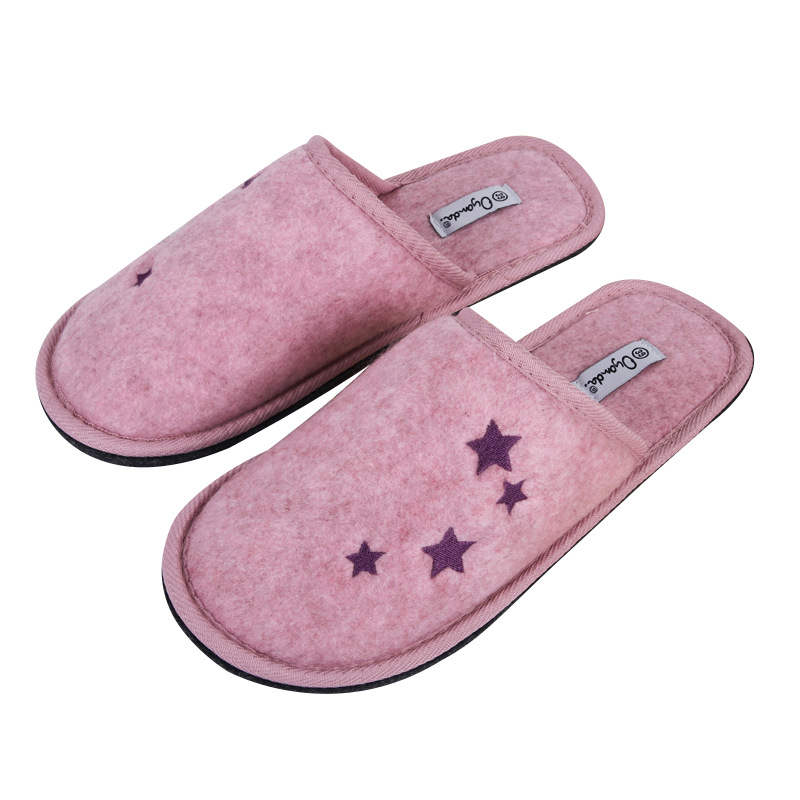 Source Factory Produces and Exports European Felt Cloth Slippers Non-Slip Warm Indoor Cotton Slippers
