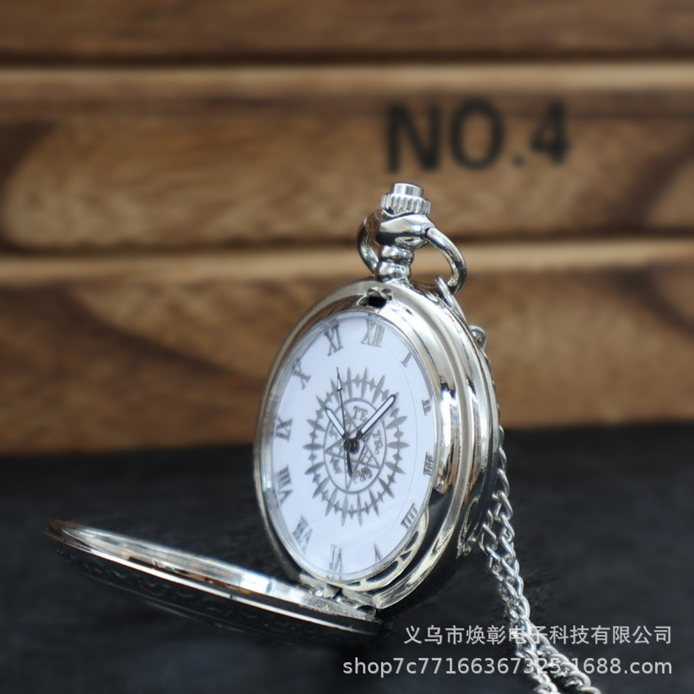 Manufacturer's In-Stock Butterfly Pocket Watch, Custom Vintage Flip-Cover Hollow Quartz Chain Watch, Silver Black Butler Pocket Watch, Cross-Border