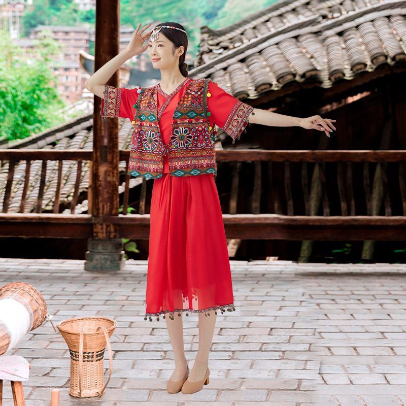 Miao Clothing Female Guizhou Thousand Households Miao Village Travel Shooting Adult Minority Clothing Miao Family Girl Western Region Miao Jiang