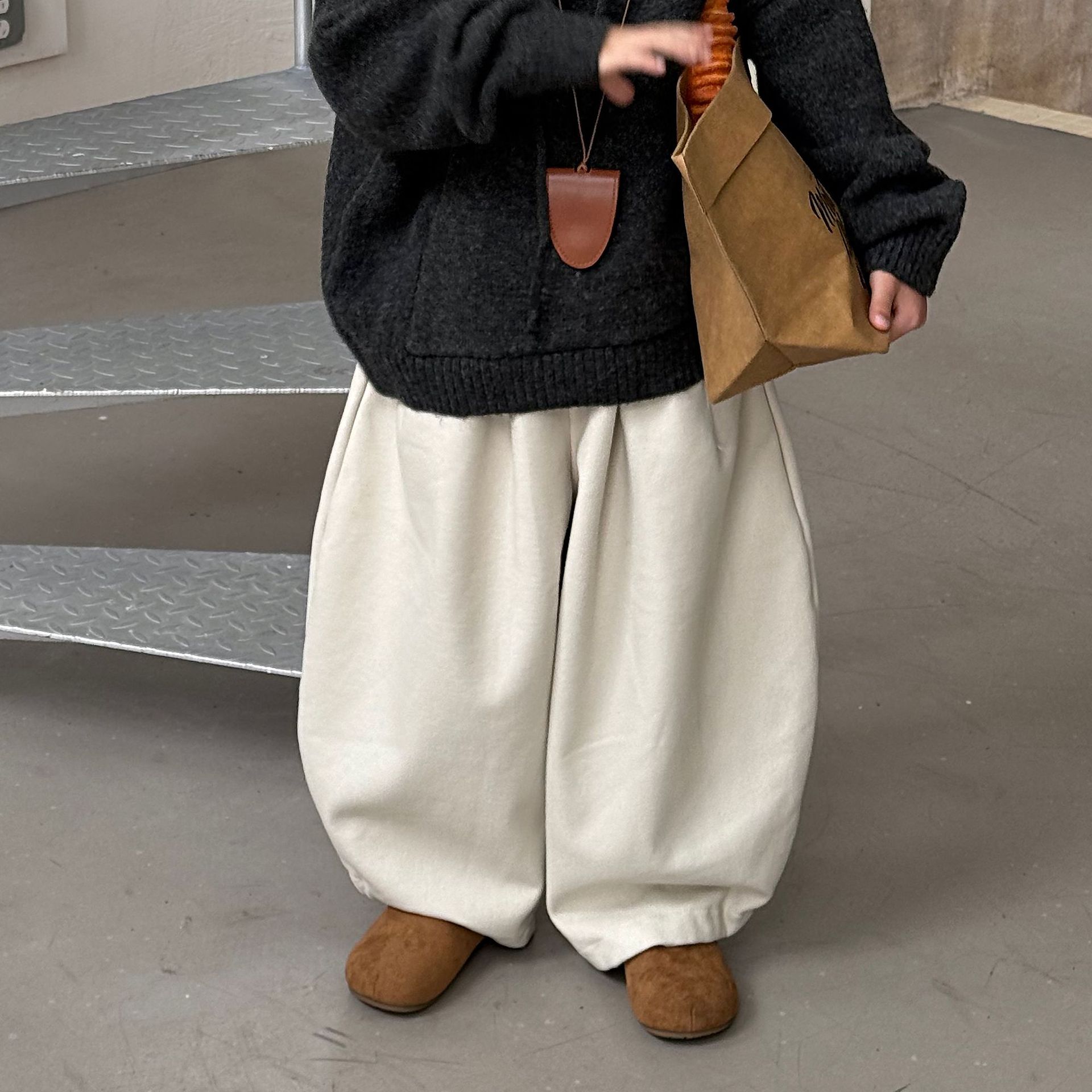 Tai Ru 2025 зимние новые корейские широкие повседневные джинсы для мальчиков однотонные с флисовой подкладкой теплые брюки