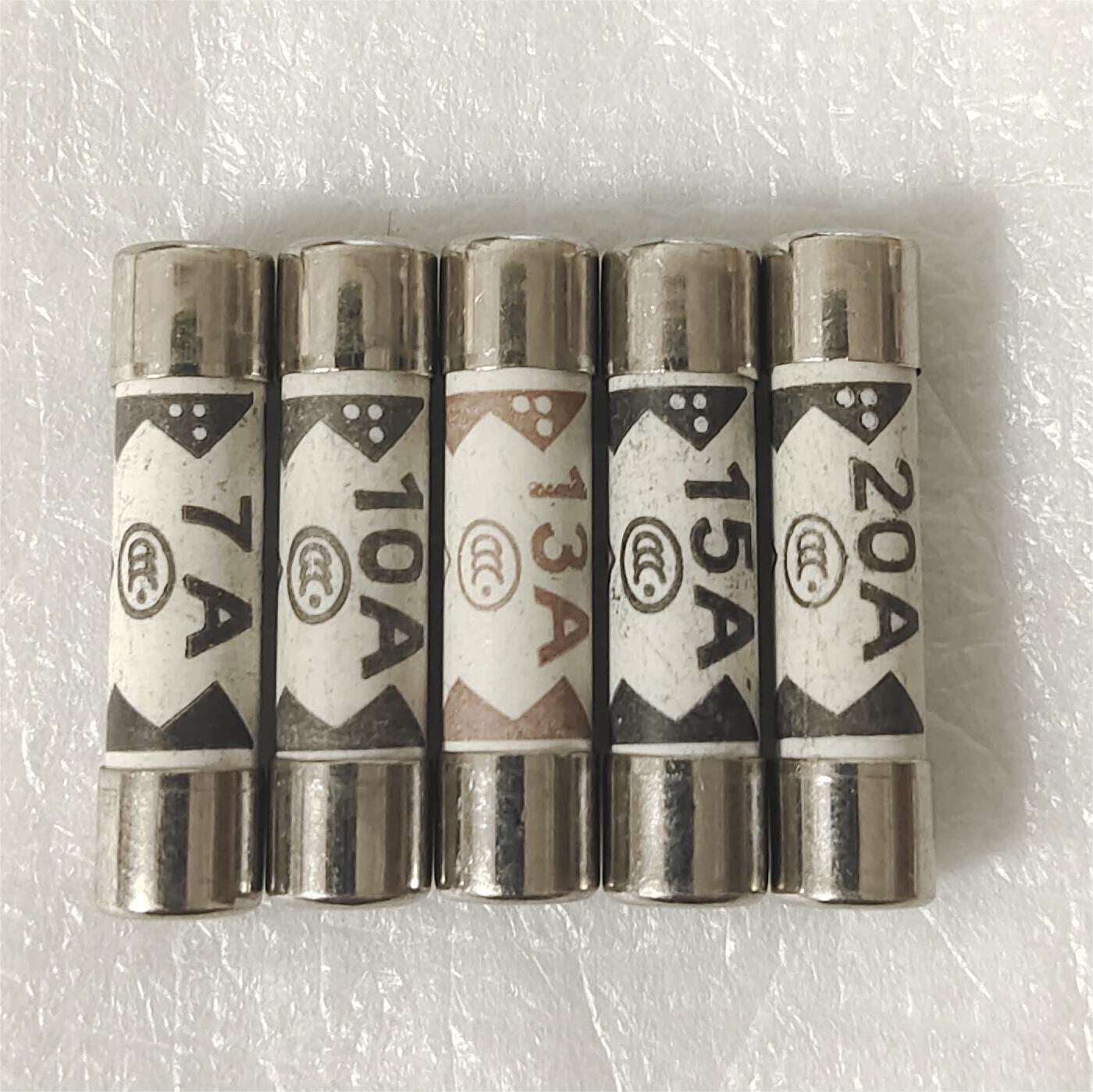 Non-Standard Sand-Free 75 Alumina Ceramic Tube 6*25 Bs1362 British Standard Fuse 1A-20A