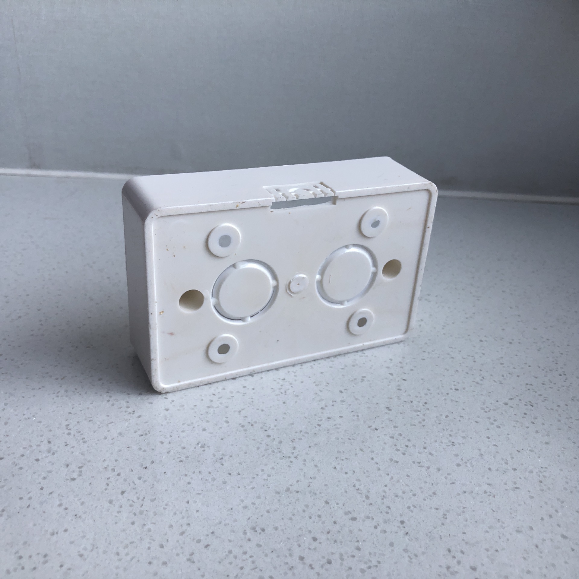 118 type open-mounted bottom box PVC junction box open box 118HMH38 household flame retardant switch socket trunking junction box
