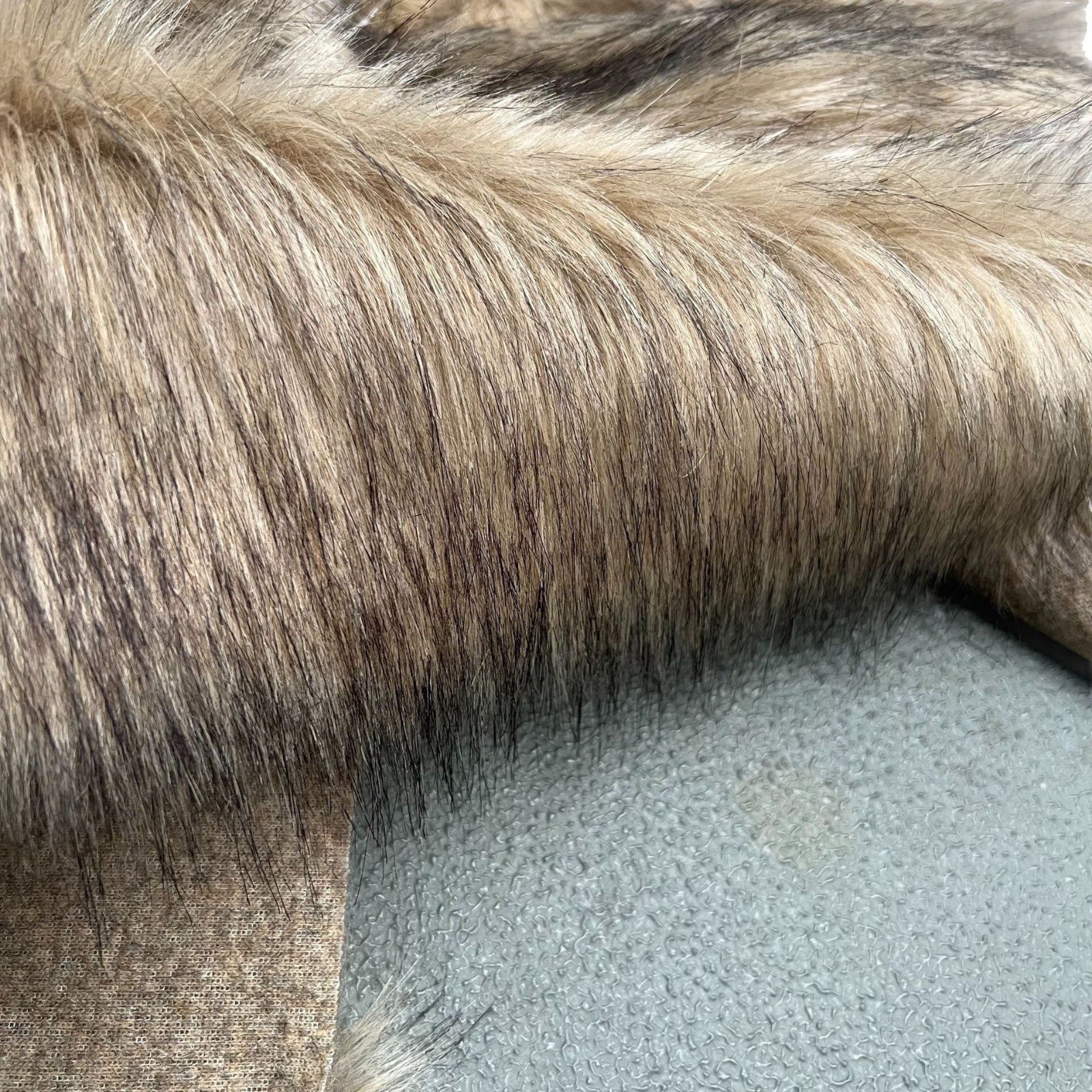 Long-Term Spot Yellow Dyed Pointed Yellow Dog Hair Plush Large Fur Wholesale Toy Accessories Doll Animal Crafts Hair