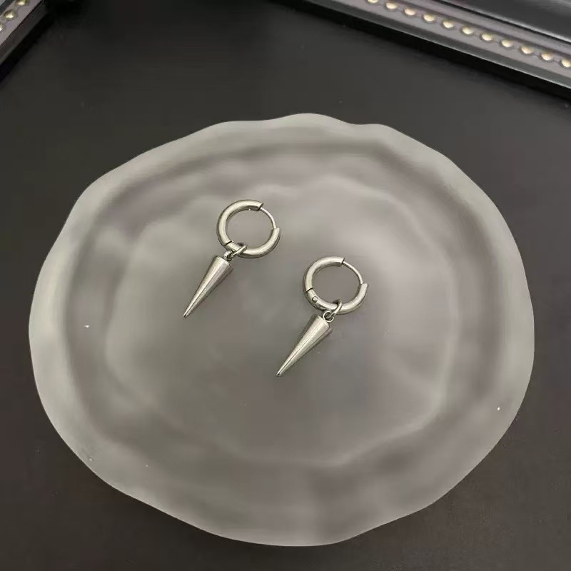 Four-Pointed Star Hoop Earrings, Cool Style, Niche Design, Fashionable and Versatile Cross Earrings, High-End Daily Hip-Hop