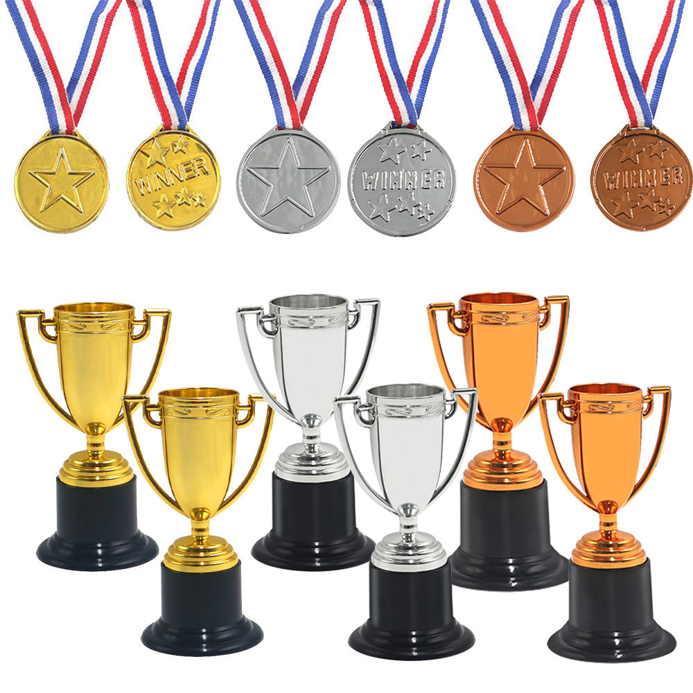 Cross-border golden copper silver trophy medal suit five-pointed star plastic tag small toy plastic mini trophy