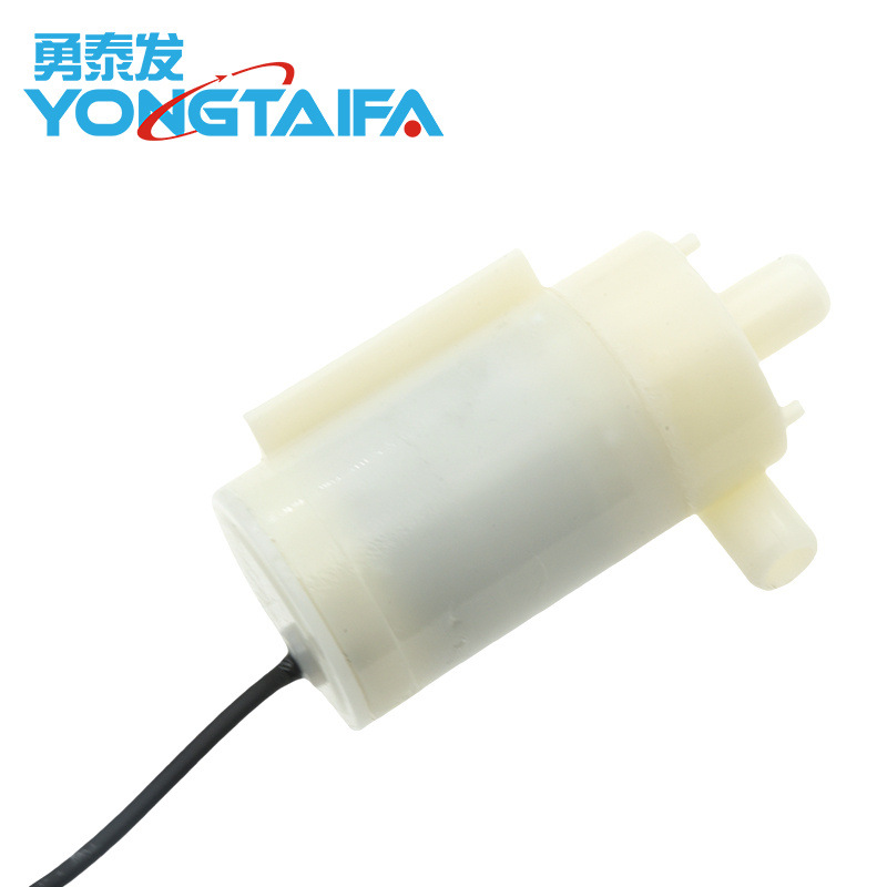 Silent Submersible Pump Mini Micro Water Pump Dc3V 5V Computer Water Cooling Can Be Charged by Mobile Phone Charger or USB Driver