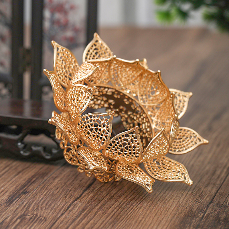 Hanfu Stereo Alloy Lotus Crown Headwear Women's Ming Style Antique Bundle Hair Color Preservation Performance Hair Crown Accessories