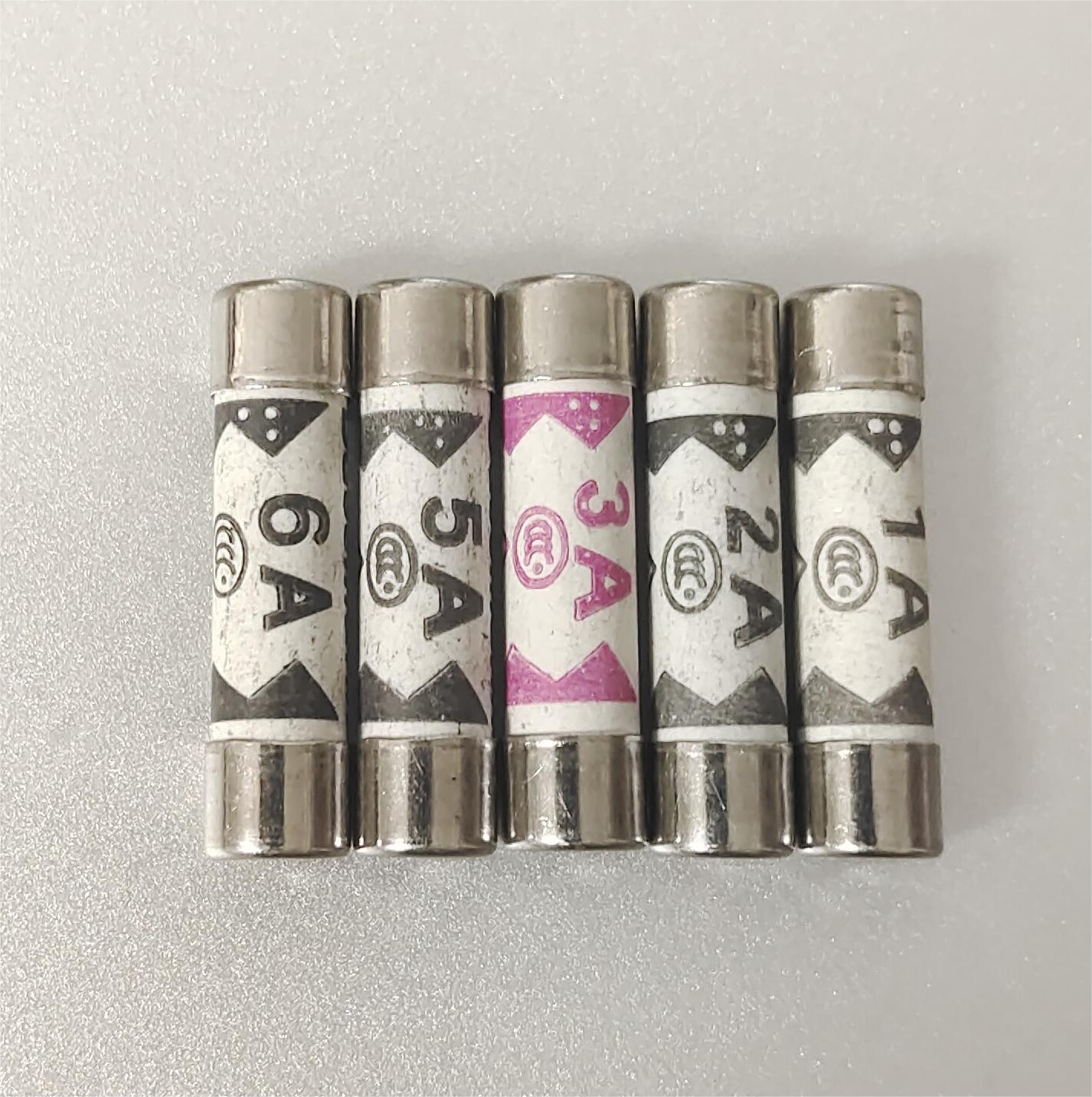 Non-Standard Sand-Free 75 Alumina Ceramic Tube 6*25 Bs1362 British Standard Fuse 1A-20A