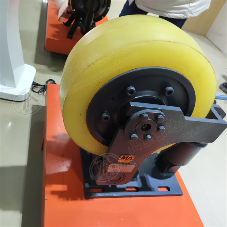 Буферный полиуретановый роликовый бак Dongda L25, легкий одноколесный буфер для танка