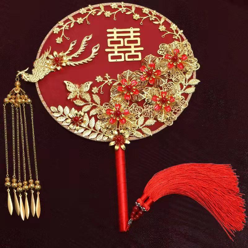 Round Fan Ancient Style Bride Xiuhe Wedding Ceremony Chinese Xiuhe Clothing Fan Chinese Hanfu Holding Flower D