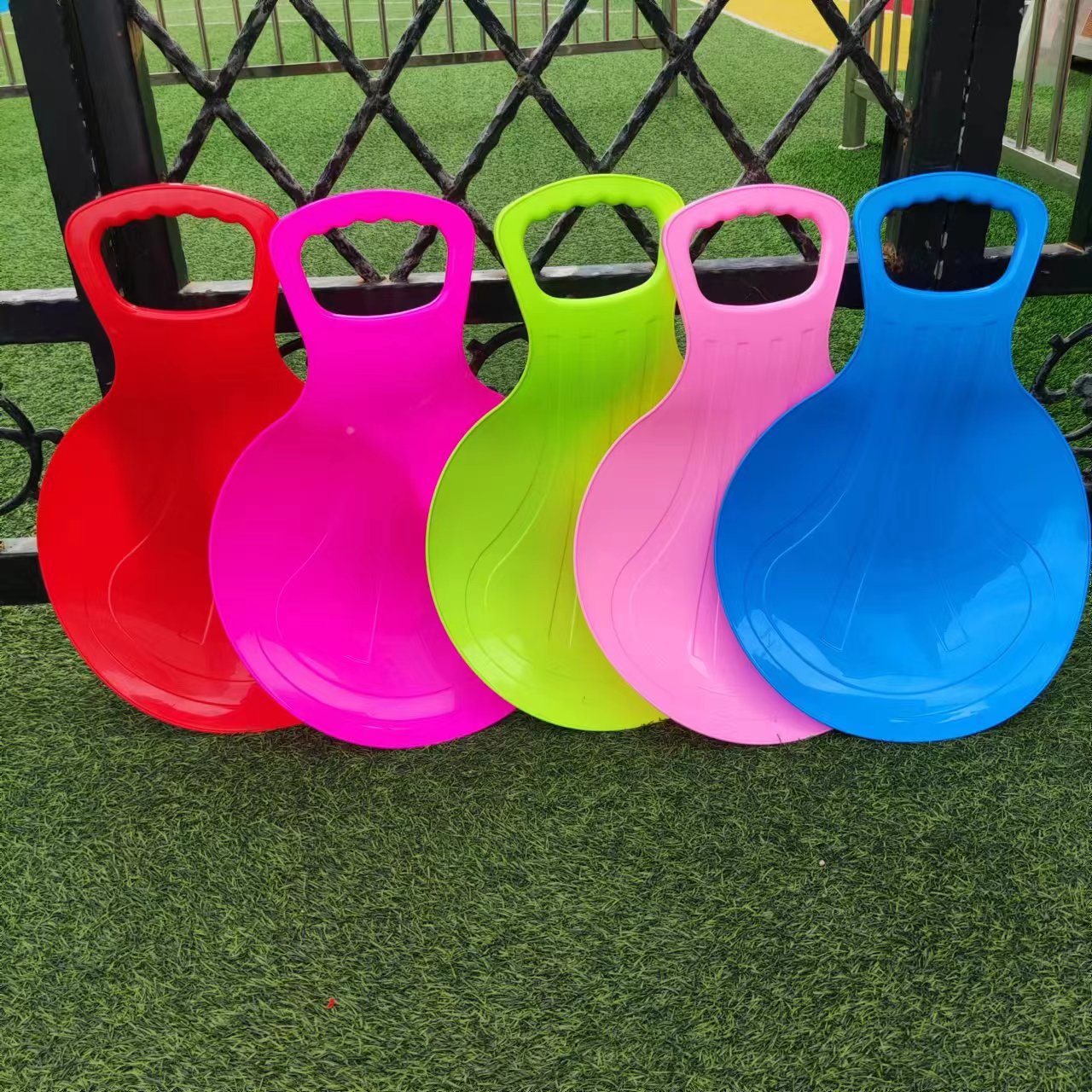 Factory wholesale large ski piece butt mat plastic snowboard children's sand skiing grass board toy snow farm supply