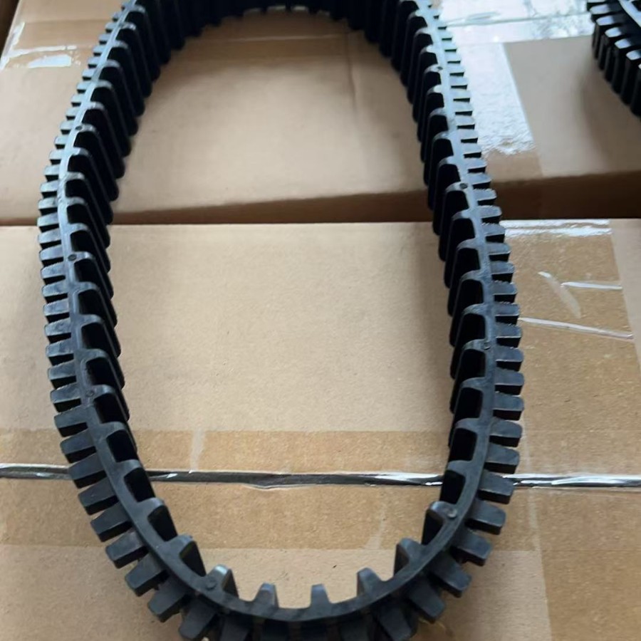 Manufacturers Produce Non-Standard Snow Plow Tracks, Thickened Tracks, Snow Plow Tracks, Special Wear-Resistant Rubber