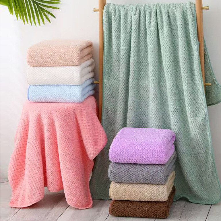 Coral Fleece Pineapple Bath Towel Soft Absorbent Beach Towel Extra Large Thick Adult Bath Towel Head Wipe Bath Towel