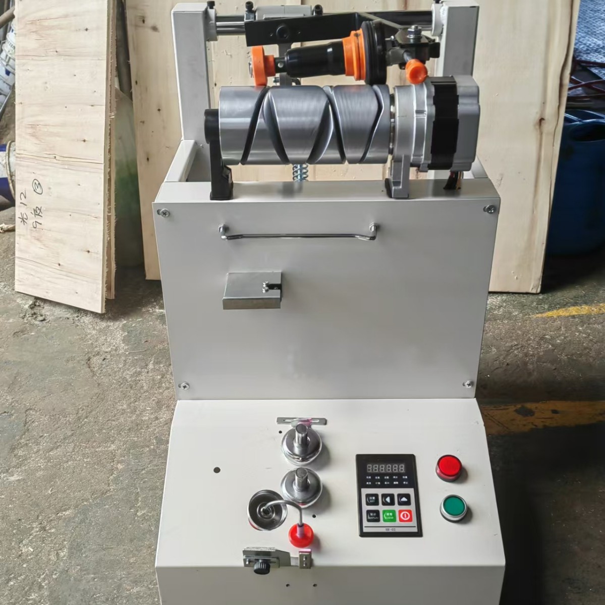 Машина для намотки пряжи с одним шпинделем и контролем, специальная для образцов