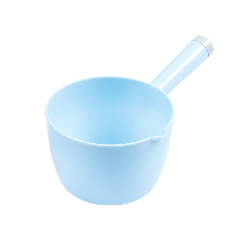 Water spoon water spoon household plastic thickened long handle bath scoop chopsticks watering flower bath scoop factory wholesale rongrun