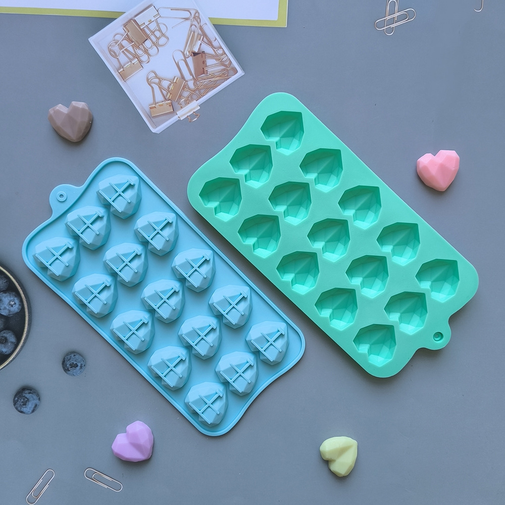 Silicone 15-Piece Diamond Heart Chocolate Mold Fudge Ice Tray Mold DIY Cake Decoration Baking Tool 68