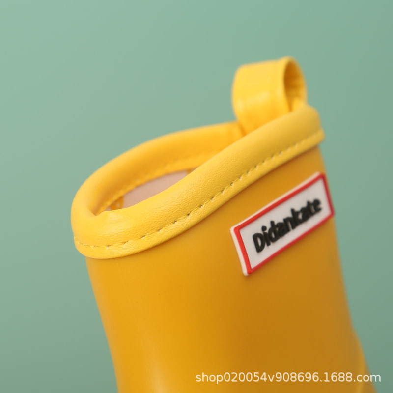 Children's Rain Boots Non-slip Japanese Solid Color Soft Girls Rain Boots 1-3 Years Old Boys' PVC One-piece Low Water Shoes