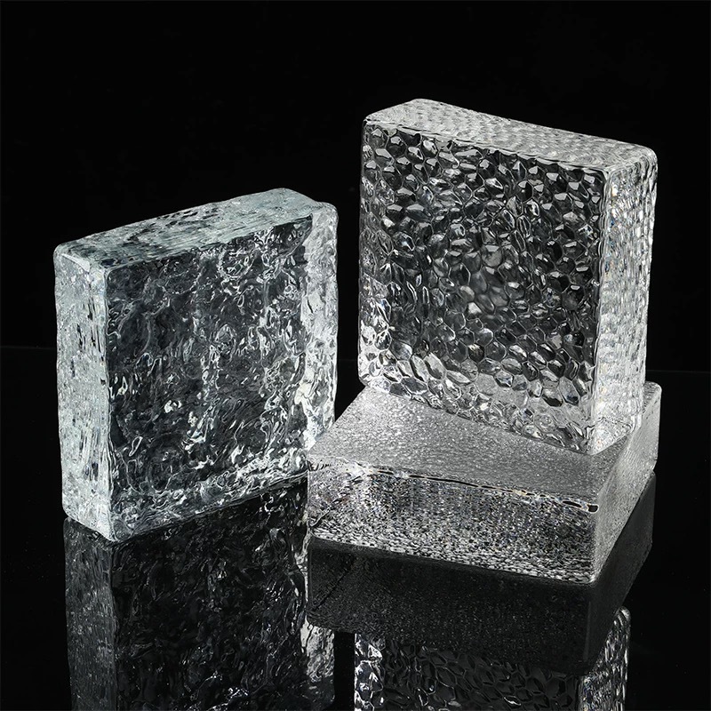 Customized Ultra-White Crystal Wall Tiles and Decorative Combinations, Solid Glass Partitions, Entrance Screens, Background Walls, Hollow Bricks