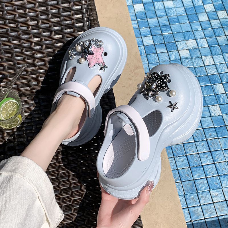 Fashion Perforated Rhinestone 2025 Women's Summer Outdoor Platform Sole New Sweet Non-Slip Height-Increasing Thick-Soled Closed-Toe Sandals