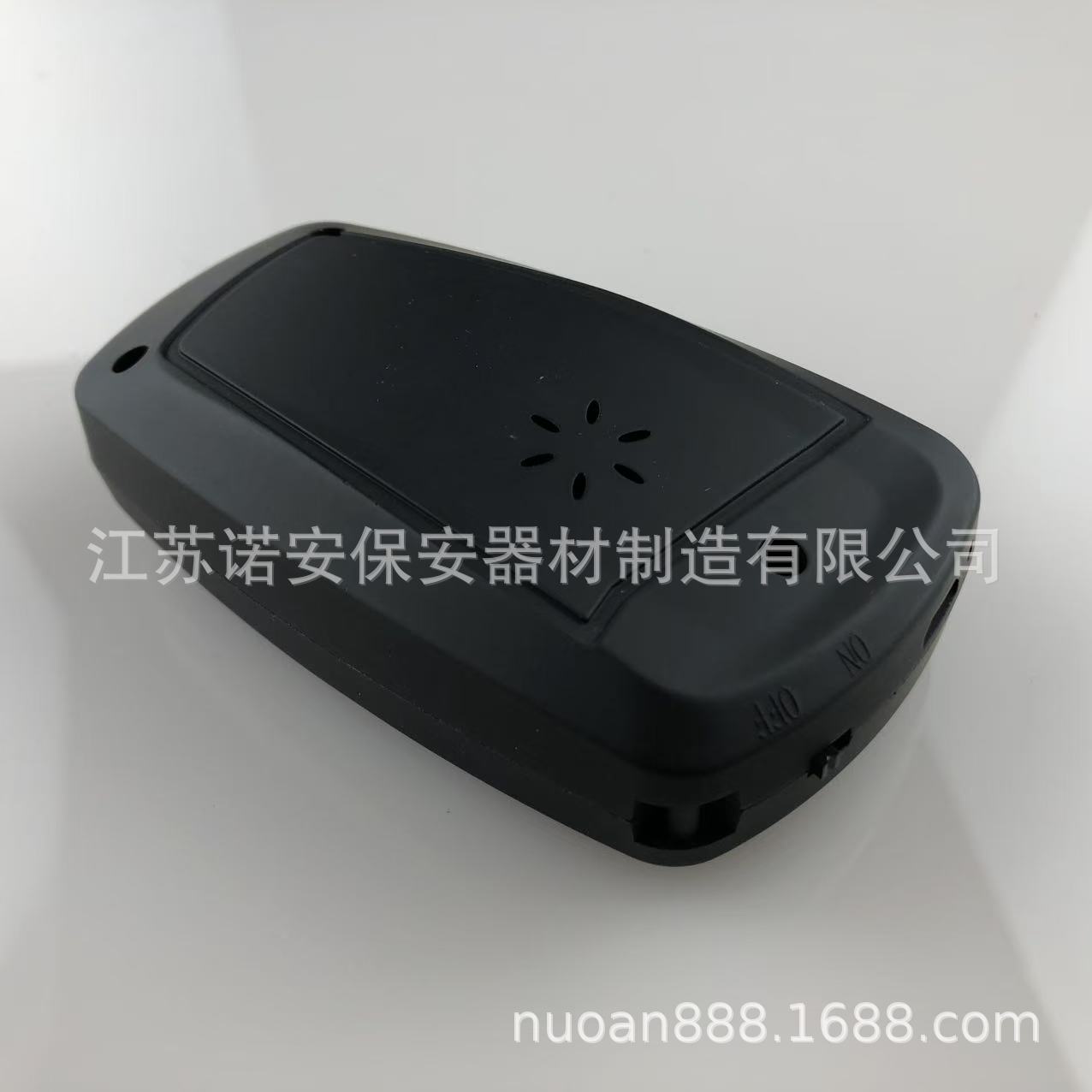 Anti-Wolf Alarm, Car Self-Defense Lighting Keychain, Creative Gift, Cross-Border Prank Toy