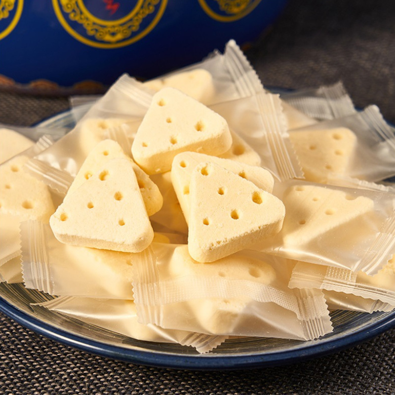 Inner Mongolia-Produced Triangular Cheese Ready-To-Eat Fresh Milk Cheese Cream Cheese Milk Cap Kidsren's Nutritional Snacks Dairy Products Wholesale