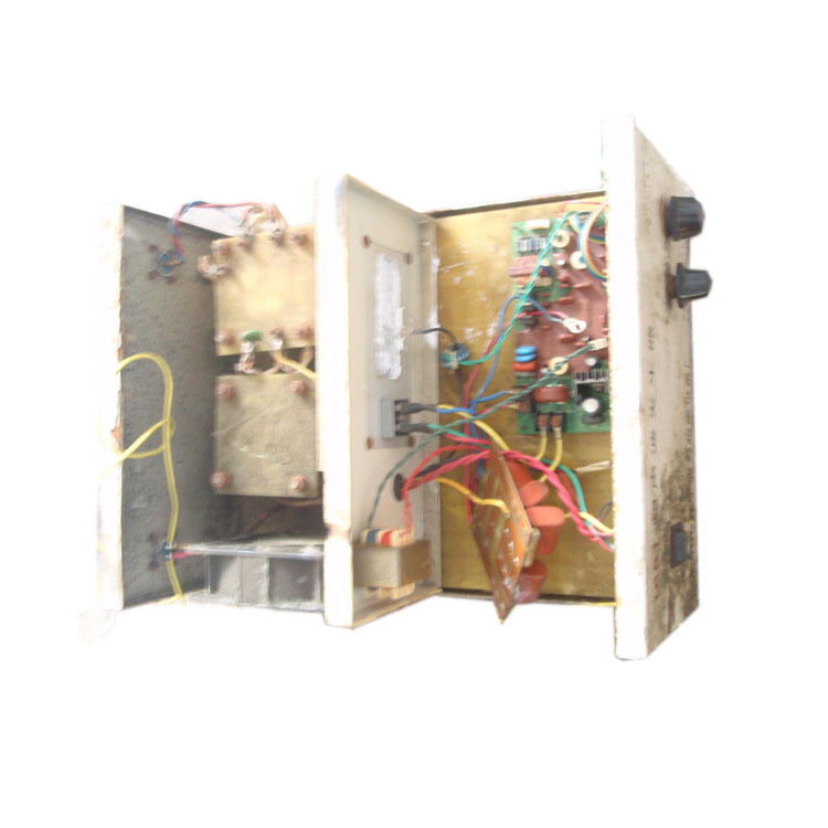 Ремонт электрического бокса ультразвуковой очистки Xinsheng Ремонт блока питания ультразвуковой сварки