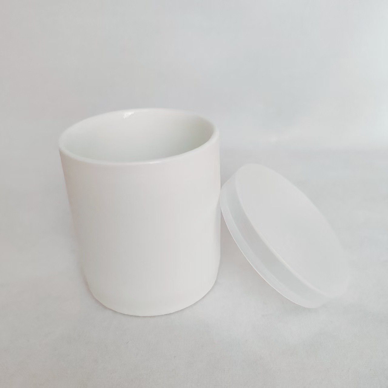in stock white ceramic pudding cup frosted surface Japanese dessert pudding porcelain jar ceramic jar mousse cup sticker