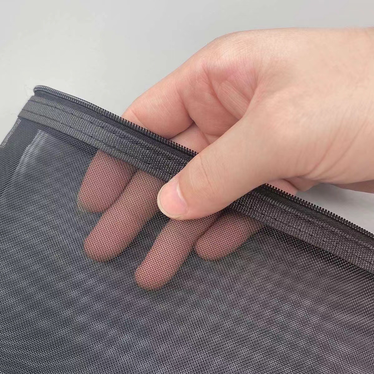 Simple Transparent Mesh Pencil Bag Storage Bag for Students Examination Portable Pencil Bag Large Capacity Stationery Bag Manufacturers