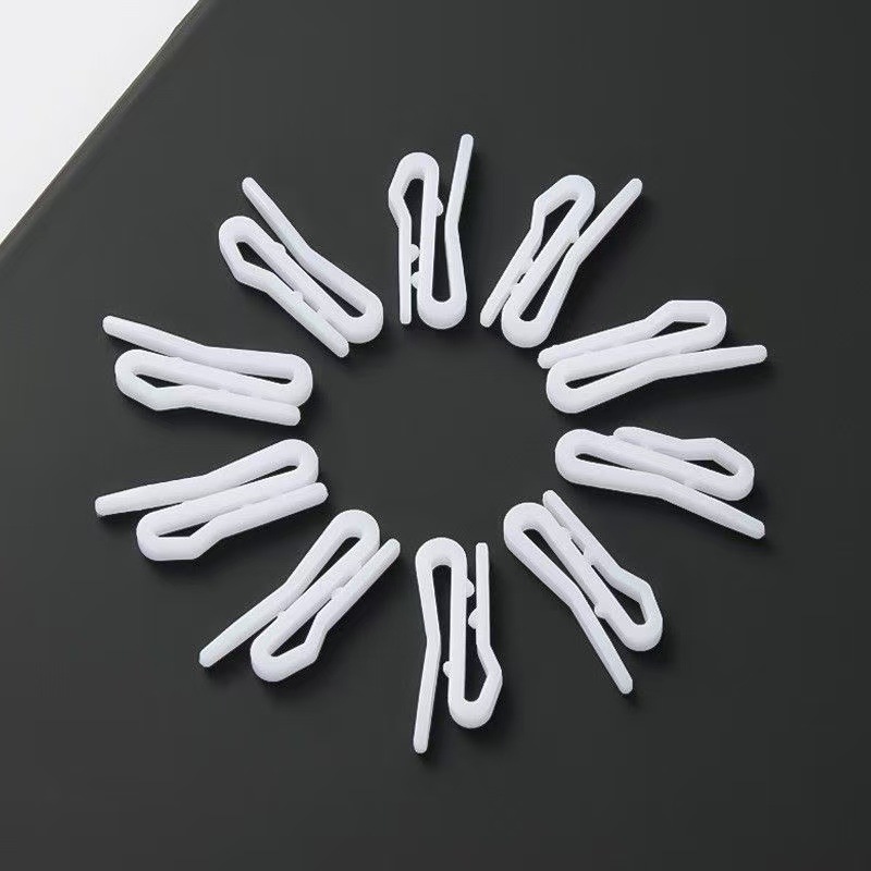 Factory wholesale curtain hook small pointed hook accessories curtain fabric with hook white plastic hook and curtain ring accessories