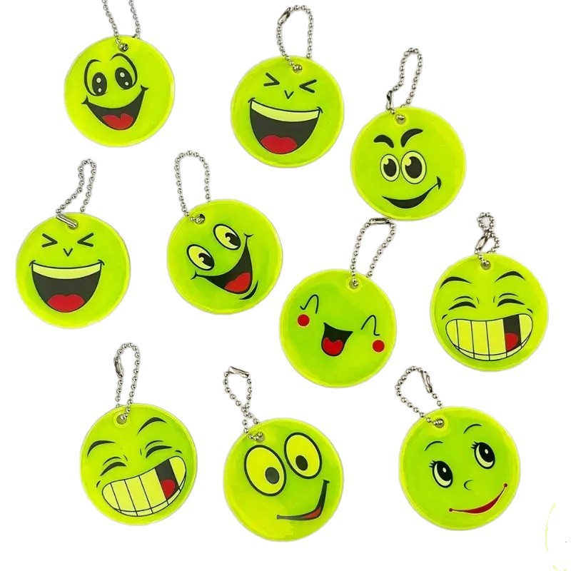 Cross-Border Pvc Reflective Smile Face Pendant Keychain Backpack Luggage Pendant Night Warning Jewelry Safety Pendant