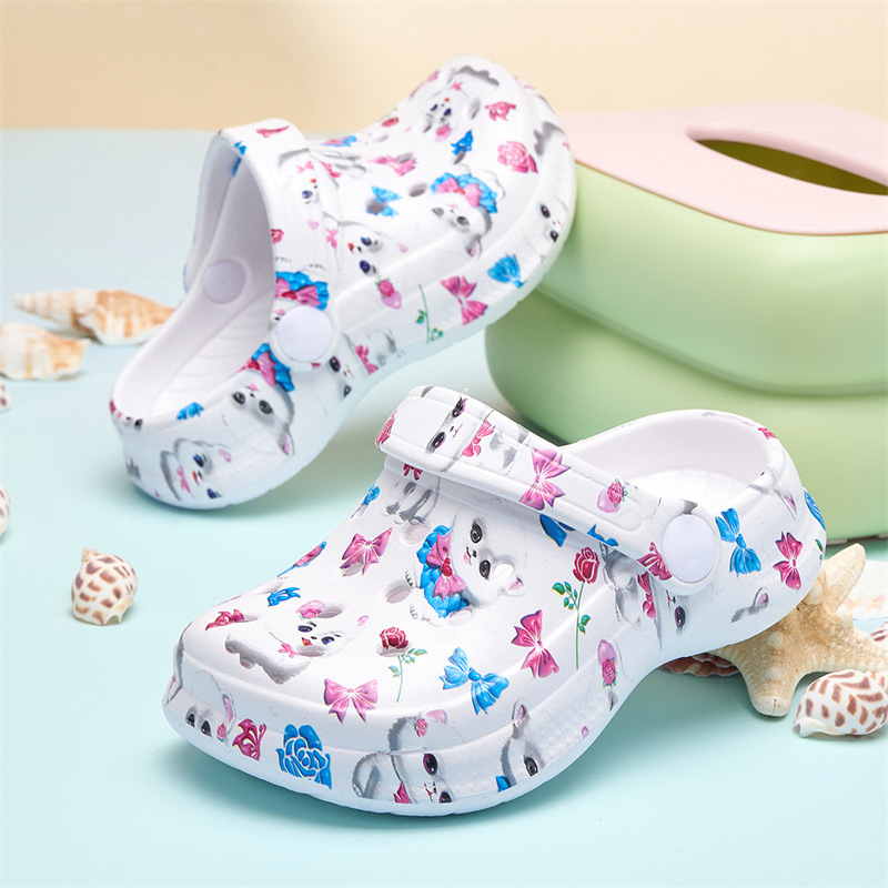 Cross-Border Girls' Clogs Children's Cartoon Cute Printed Slippers Hollow Breathable Dual-Purpose Summer Seaside Beach Sandals