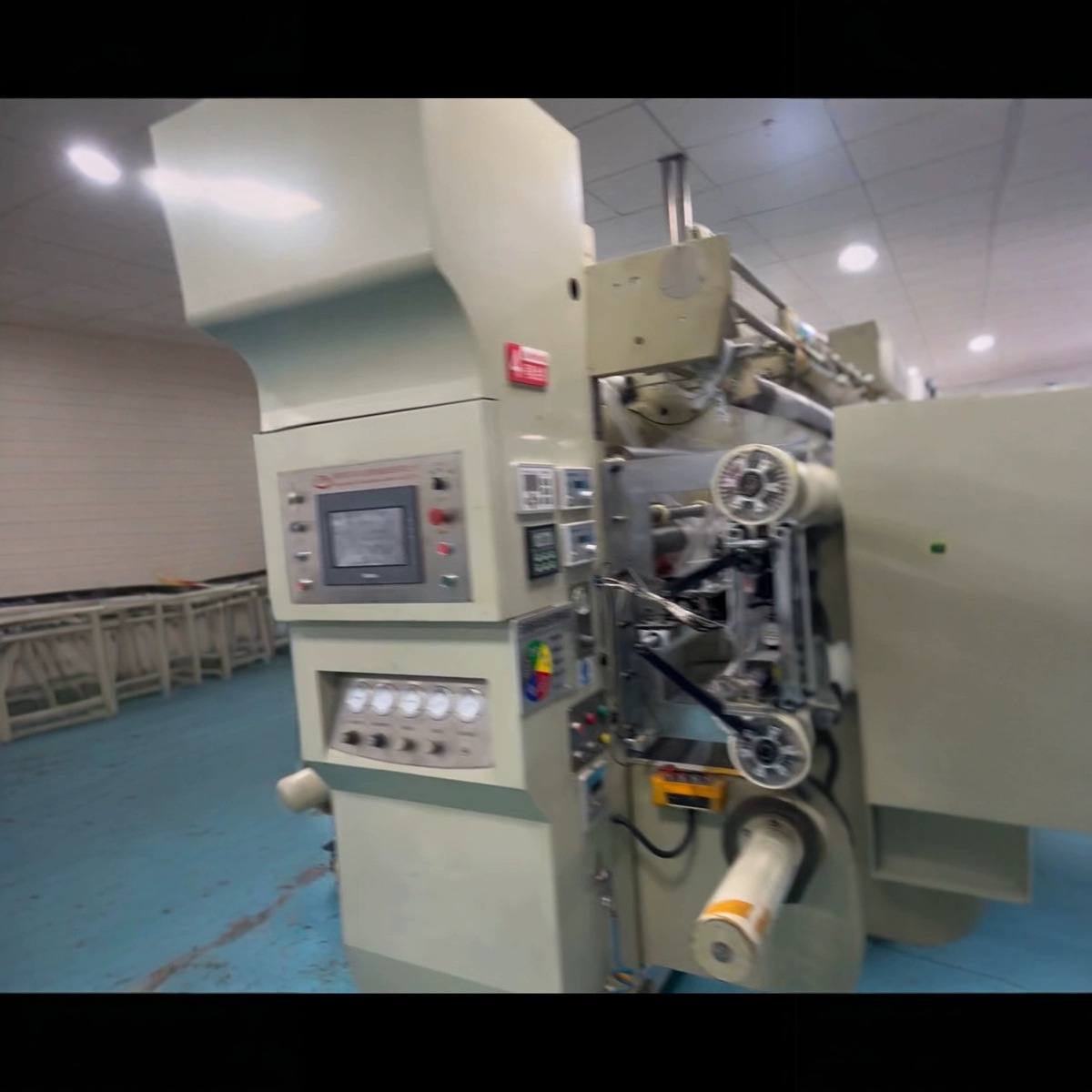 Used 1050 Tienle Solventless Laminating Machine for Sale, 400m Speeds in 2018 Glue Stick for 3 Cigarettes