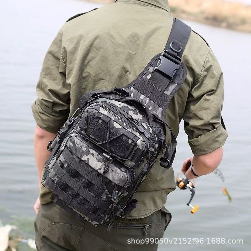 Large Chest Bag Saddle Bag Waterproof and Wear-Resistant Camouflage Photography Shoulder Crossbody Bag Mountaineering Bag Outdoor Sports Tactical Backpack